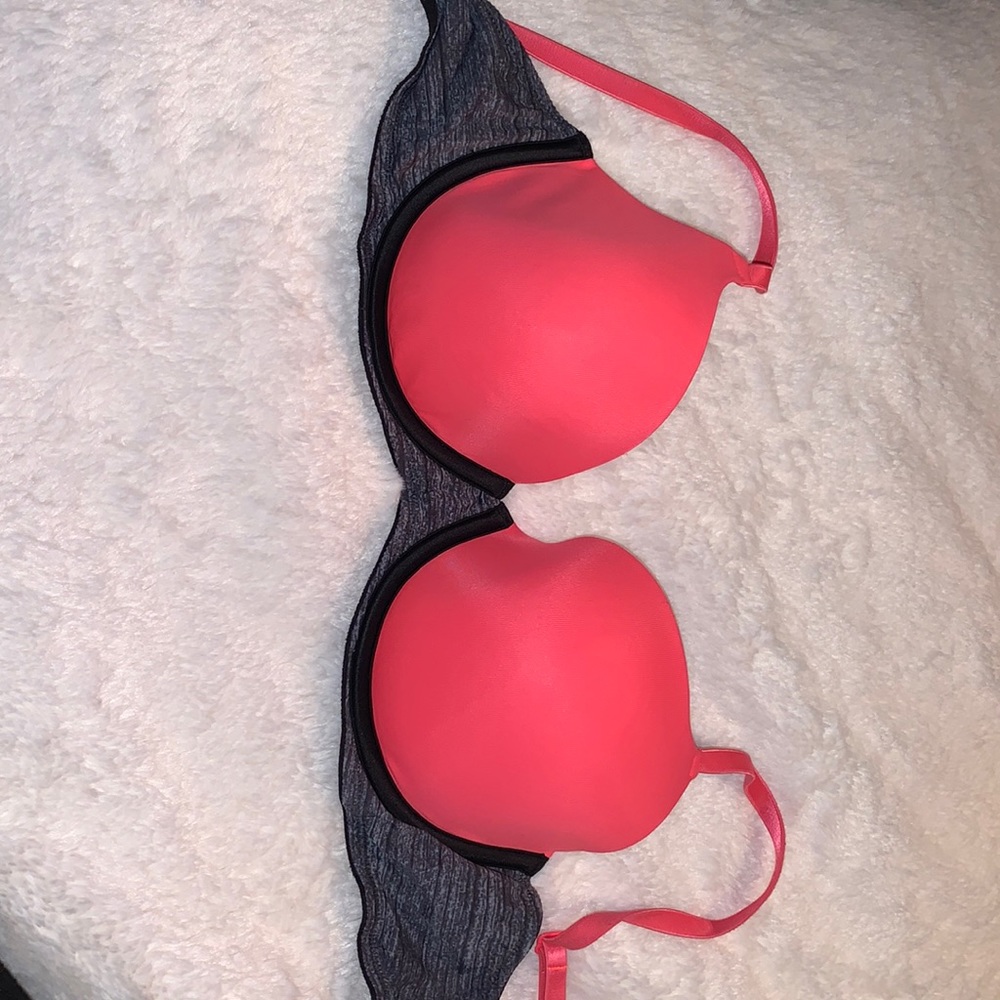 Pink Victoria Secret bra
